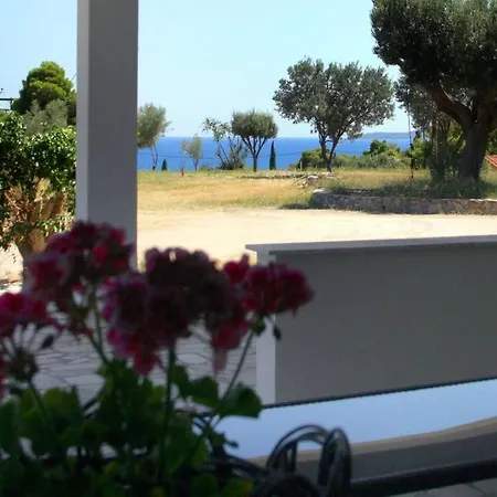 Gerani Beautiful View Daire