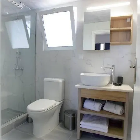 Gerani Beautiful View *